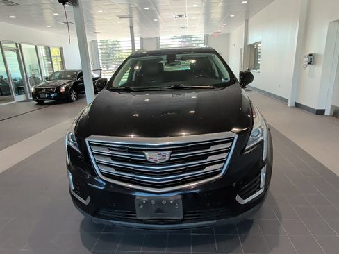 Used 2018 Cadillac XT5 Luxury w/ Driver Awareness Package AWD/4WD image 8