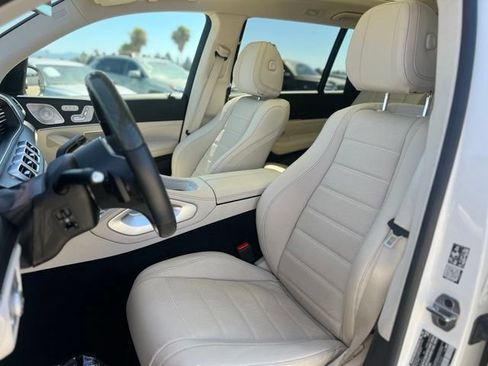Used 2022 Mercedes-Benz GLS 450 4MATIC image 15