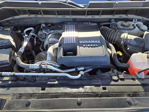 Used 2023 Chevrolet Silverado 1500 LTZ w/ Technology Package image 25