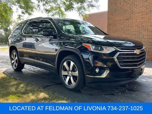 Used 2020 Chevrolet Traverse LT w/ LT Premium Package FWD image 7