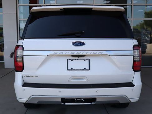 Used 2021 Ford Expedition Platinum AWD/4WD image 7