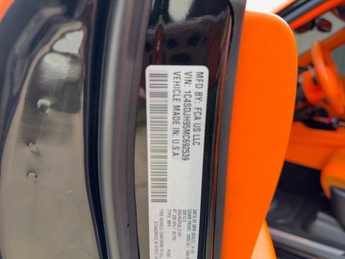 Used 2021 Dodge Durango SRT Hellcat w/ Premium Interior Group AWD/4WD image 28
