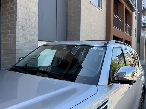 Used 2018 Nissan Armada Platinum w/ Interior Lighting Package AWD/4WD image 11
