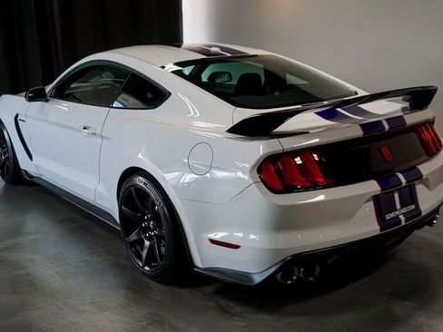Used 2016 Ford Mustang Shelby GT350R w/ GT350R Equipment Group 920A RWD image 35