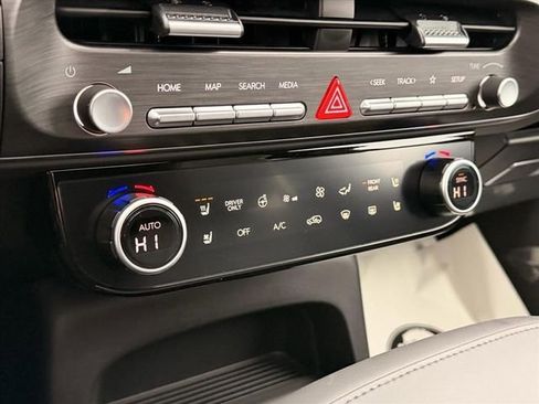 New 2026 Hyundai Palisade Calligraphy AWD/4WD image 23