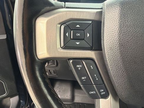 Used 2018 Ford F150 Platinum w/ Equipment Group 701A Luxury AWD/4WD image 18