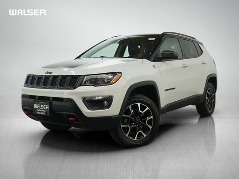 Used 2021 Jeep Compass Trailhawk image 1
