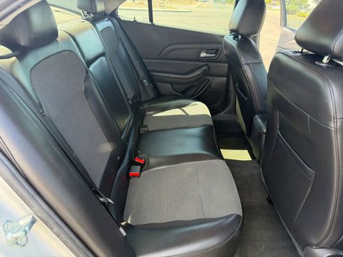 Used 2015 Chevrolet Malibu LT w/ Power Convenience Package image 17