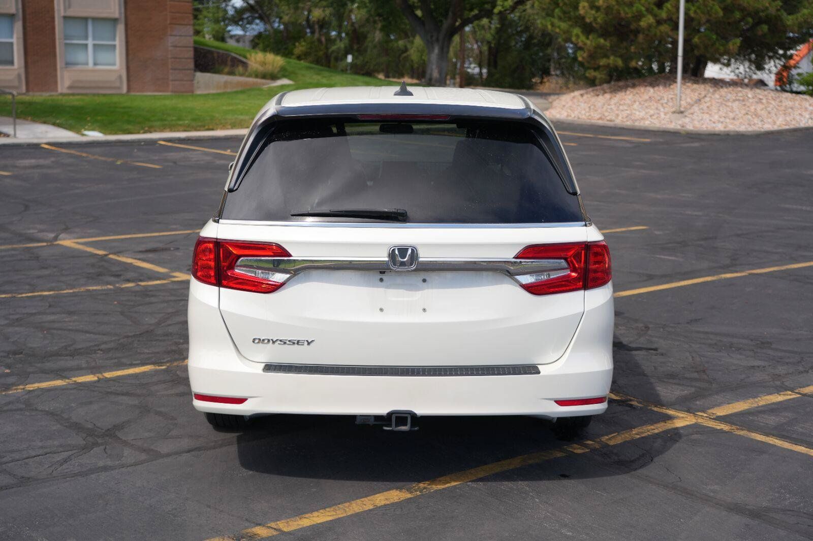 Used 2019 Honda Odyssey EX image 4