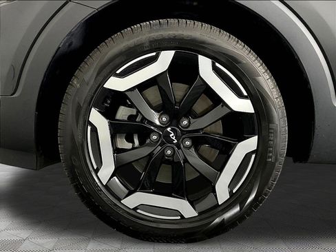 Used 2024 Kia Telluride EX w/ EX Captain's Chair Package AWD/4WD image 35