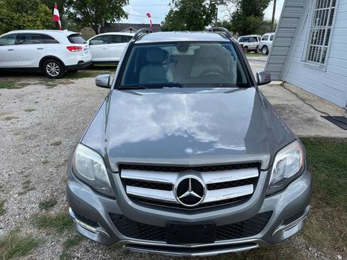Used 2015 Mercedes-Benz GLK 350 2WD image 2