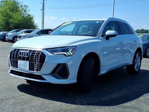 Used 2022 Audi Q3 2.0T Premium Plus w/ Premium Plus Package AWD/4WD image 6