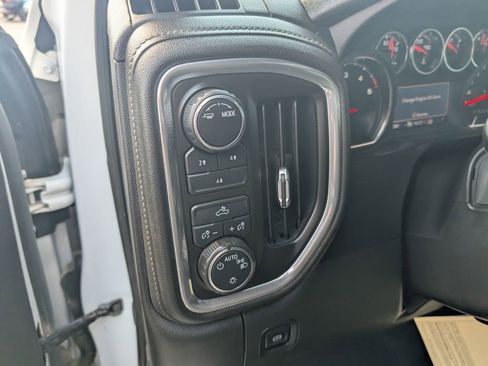 Used 2021 Chevrolet Silverado 2500 LT image 17