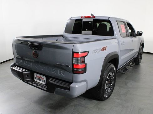 Used 2023 Nissan Frontier PRO-4X w/ Technology Package image 17