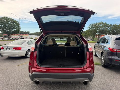Used 2019 Ford Edge SEL w/ Equipment Group 201A FWD image 17