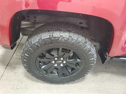 Used 2021 GMC Canyon AT4 AWD/4WD image 16