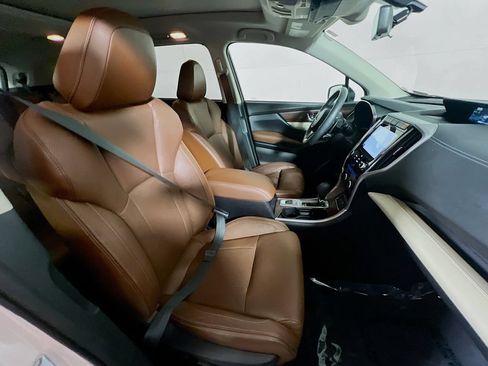 Used 2022 Subaru Ascent Touring AWD/4WD image 25