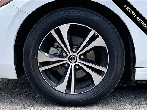 Used 2023 Nissan Sentra SV FWD image 32