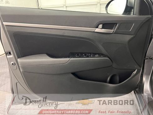 Used 2019 Hyundai Elantra SEL w/ Cargo Package FWD image 26