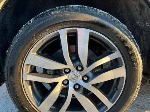 Used 2018 Honda Pilot Touring image 7