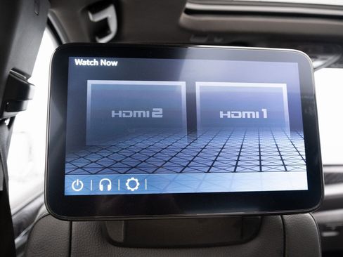 Used 2024 GMC Yukon Denali w/ Denali Reserve Package image 20