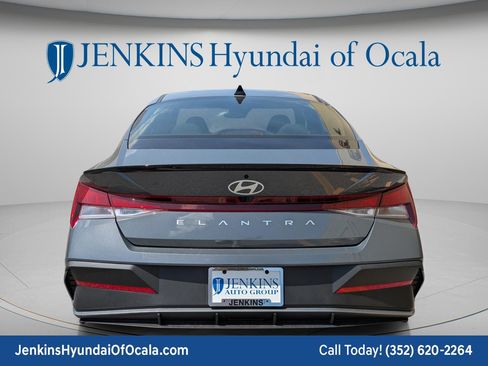 New 2026 Hyundai Elantra Sport image 5