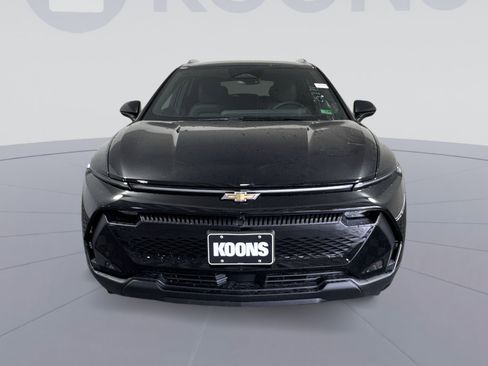 New 2026 Chevrolet Equinox EV LT image 11