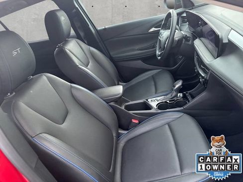 Used 2026 Buick Encore GX Sport Touring w/ Black Roof Package FWD image 24