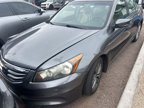 Used 2011 Honda Accord EX-L image 1