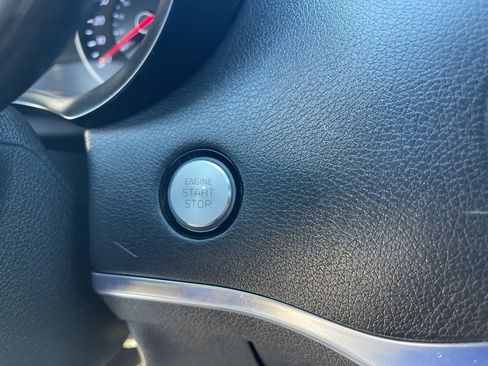 Used 2018 Kia Stinger GT image 25