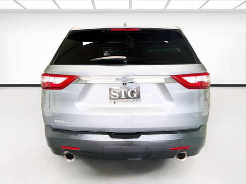 Used 2020 Chevrolet Traverse LS w/ LPO, Blackout Package FWD image 5