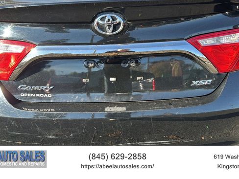 Used 2015 Toyota Camry XSE w/ Advanced Technology Package FWD image 10