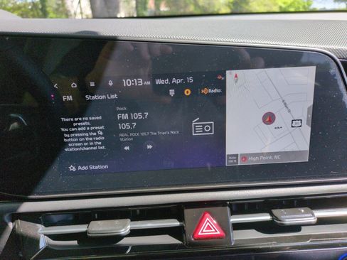New 2026 Kia Niro EX FWD image 29