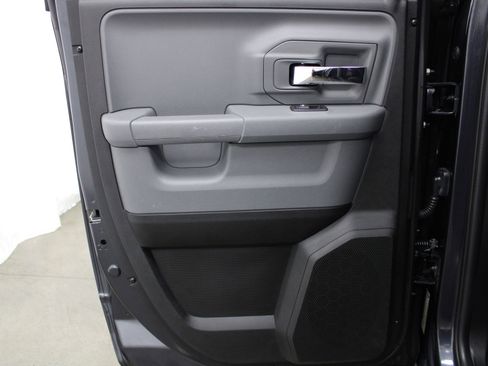 Used 2020 RAM 1500 Classic Warlock w/ Electronics Group AWD/4WD image 15