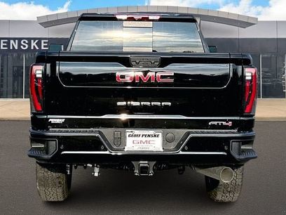 New 2026 GMC Sierra 2500 AT4 w/ AT4 Premium Plus Package