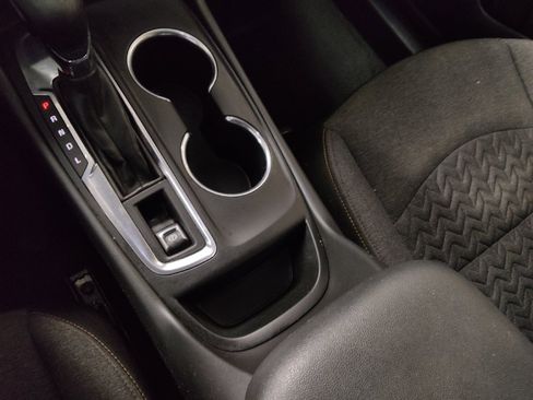 Used 2022 Chevrolet Equinox LT image 26