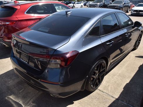 Used 2025 Honda Civic Sport image 5