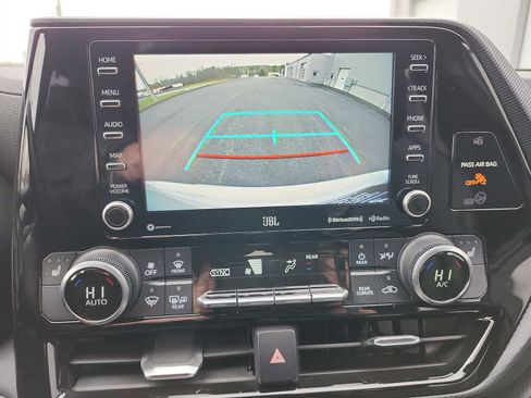 Used 2022 Toyota Highlander XSE image 14