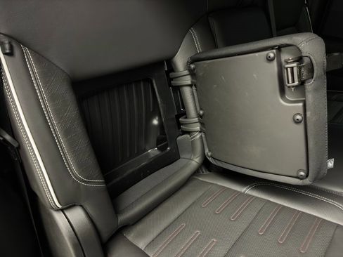 Used 2025 GMC Sierra 1500 AT4X image 59