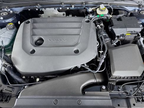 New 2026 Volvo XC40 B5 Core AWD/4WD image 30