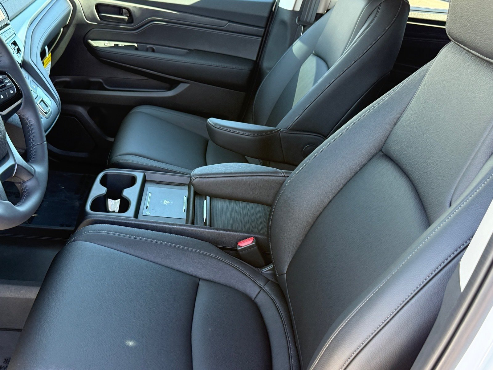 New 2027 Honda Odyssey EX-L image 23