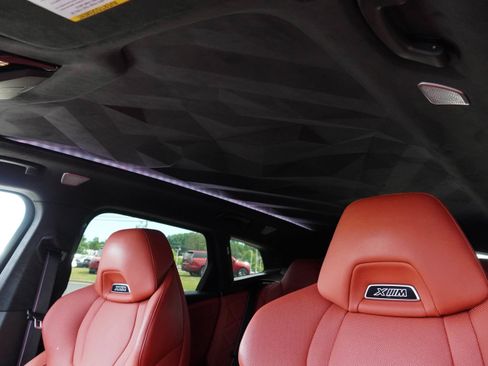 Used 2023 BMW XM AWD/4WD image 29