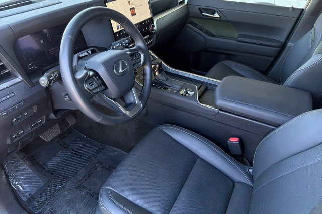 Used 2025 Lexus GX 550 AWD/4WD image 10