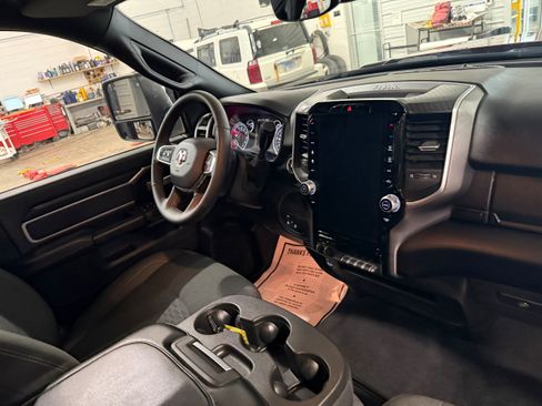 Used 2026 RAM 2500 Big Horn AWD/4WD image 13