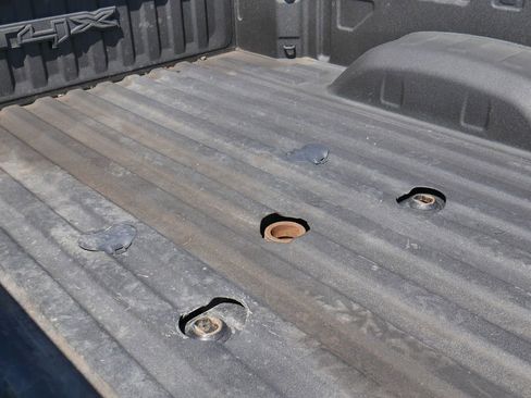 Used 2024 GMC Sierra 2500 AT4X AWD/4WD image 30