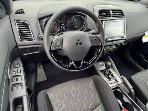 New 2025 Mitsubishi Outlander Sport AWD image 19