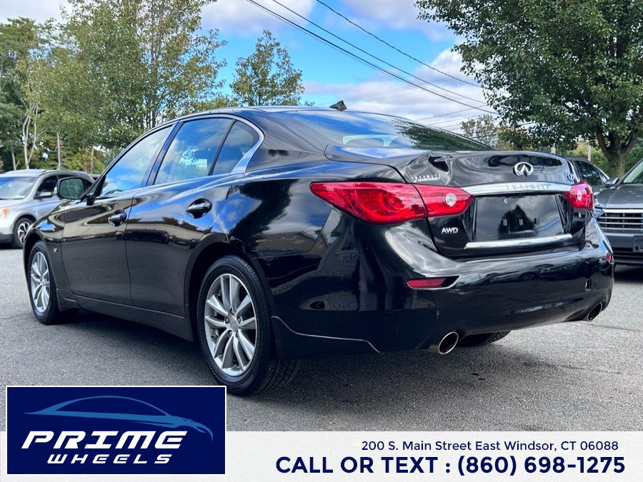 Used 2015 INFINITI Q50 AWD w/ Moonroof Package image 5