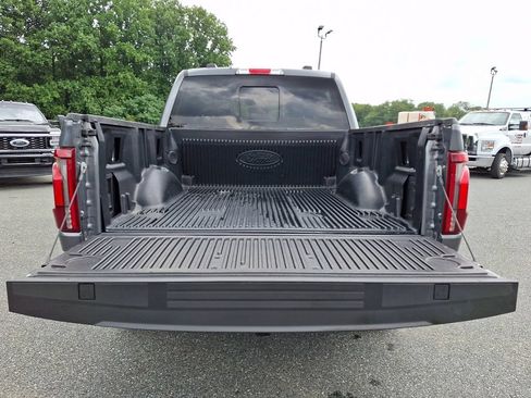 Used 2024 Ford F150 Lariat AWD/4WD image 36