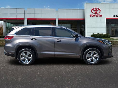 Certified 2019 Toyota Highlander AWD Hybrid image 3