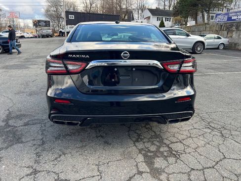 Used 2019 Nissan Maxima 3.5 S w/ Floor Mat Group FWD image 11